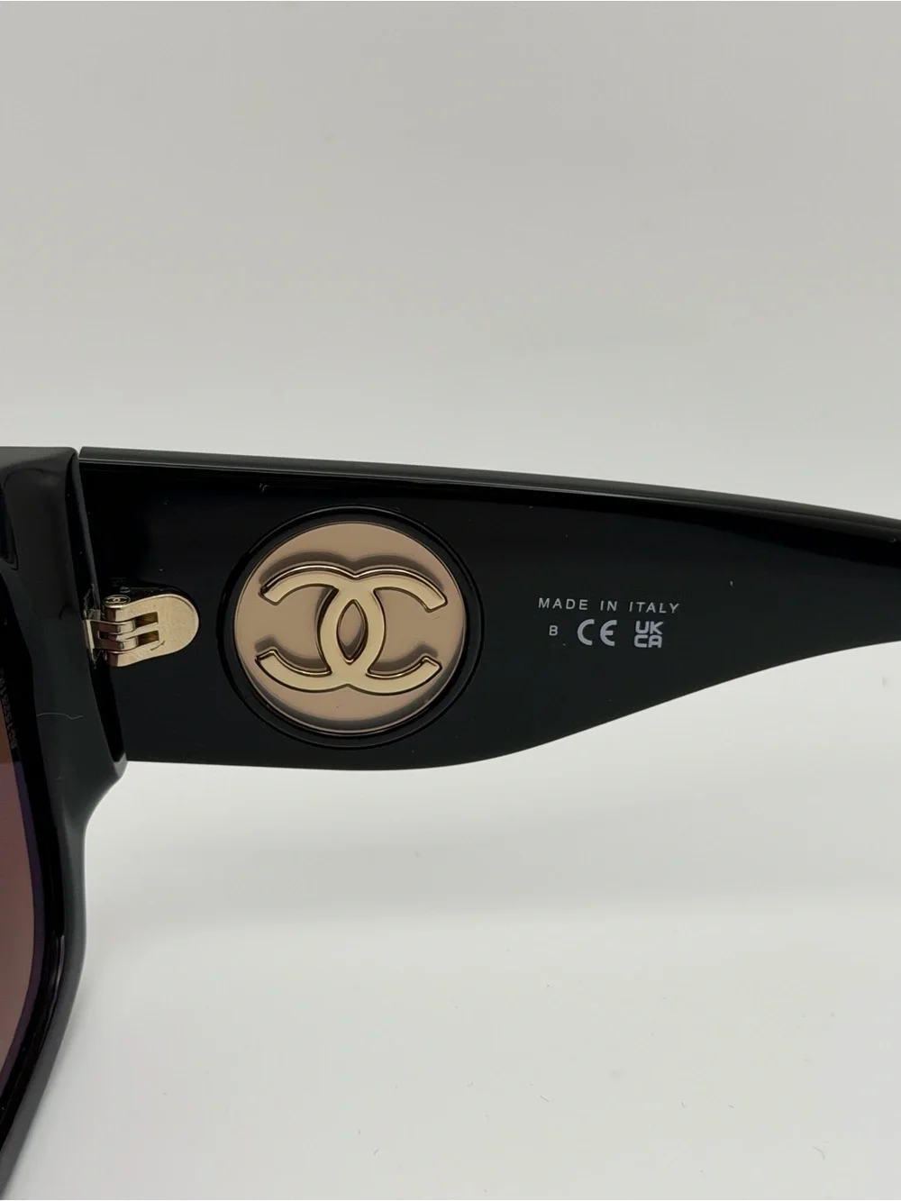 CHANEL Sunglasses Black 5549 C622/S5 Womens 55mm Square Brown Lens Gold CC